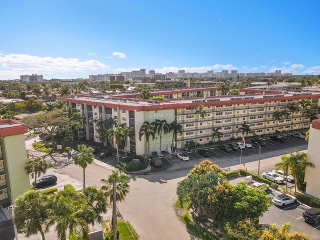 5300 NE 24th Terrace 525, Fort Lauderdale, FL 33308