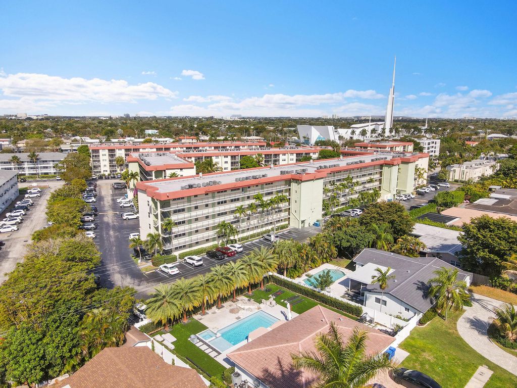 5300 NE 24th Terrace 525, Fort Lauderdale, FL 33308