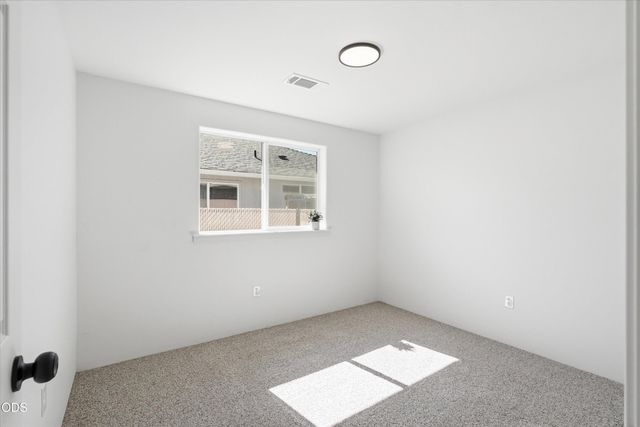 426 Crystal Drive, Eagle Point, OR 97524