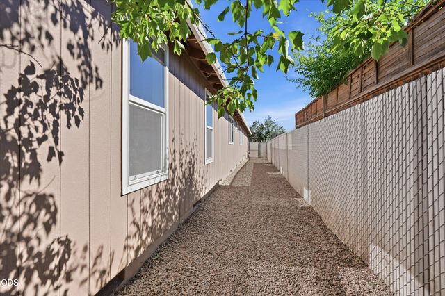 426 Crystal Drive, Eagle Point, OR 97524