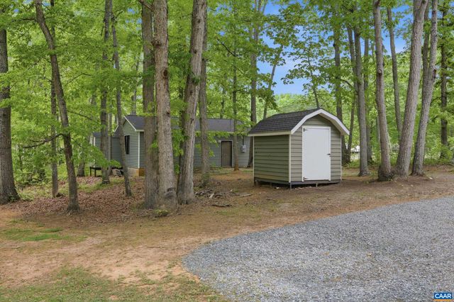 701 W 9TH ST, Mineral, VA 23117