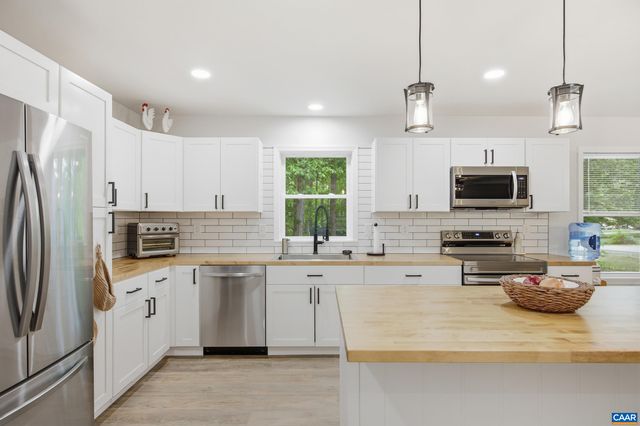 701 W 9TH ST, Mineral, VA 23117
