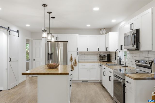 701 W 9TH ST, Mineral, VA 23117