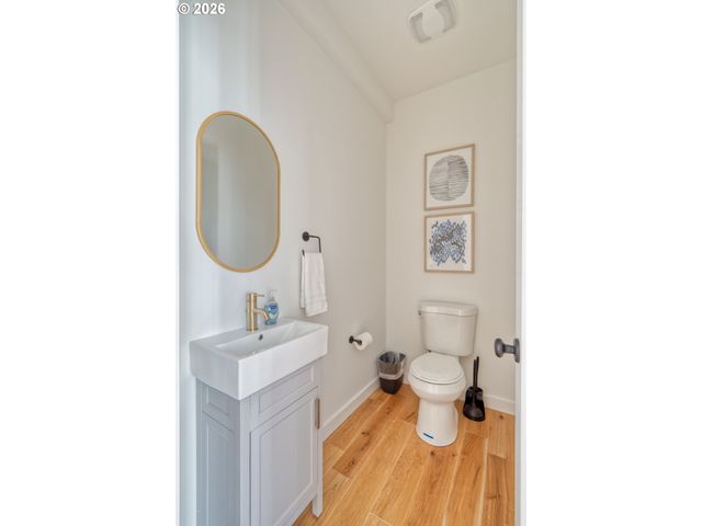516 Ne 56TH Ave, Portland, OR 97213