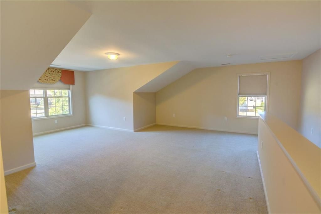 Image 38 of property listing at 4565 FLYCATCHER Drive 202, Alpharetta, GA 30004