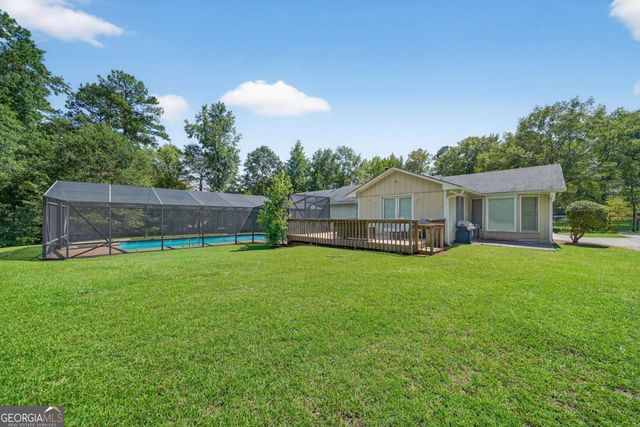 3674 Sussex Drive NE, Milledgeville, GA 31061
