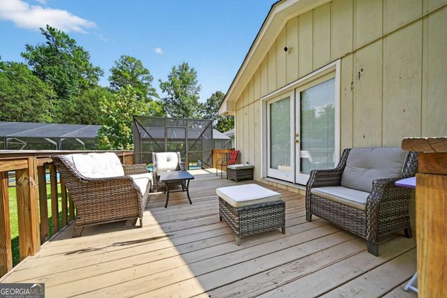 3674 Sussex Drive NE, Milledgeville, GA 31061