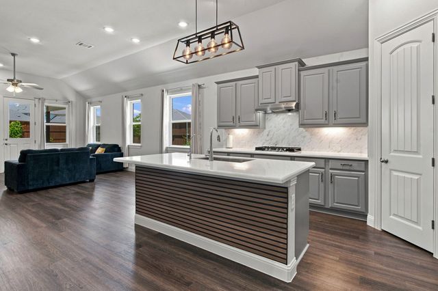 944 Tara Court, Haslet, TX 76052