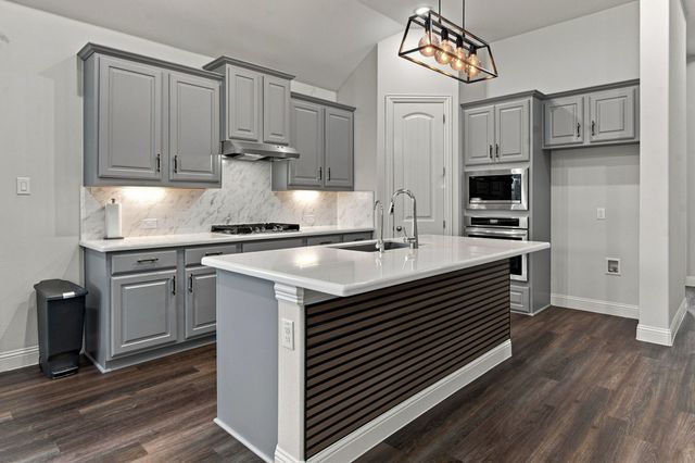 944 Tara Court, Haslet, TX 76052