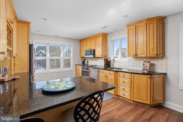 13 SUNSET BLVD, Longport, NJ 08403