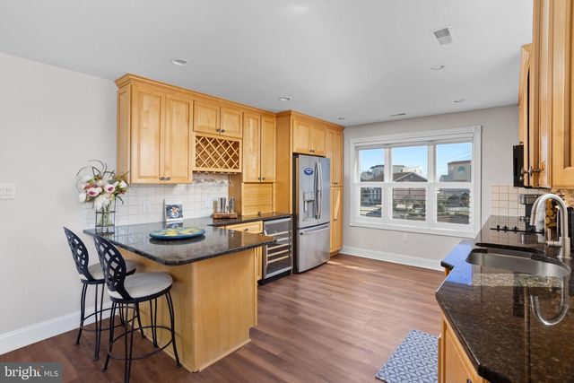 13 SUNSET BLVD, Longport, NJ 08403