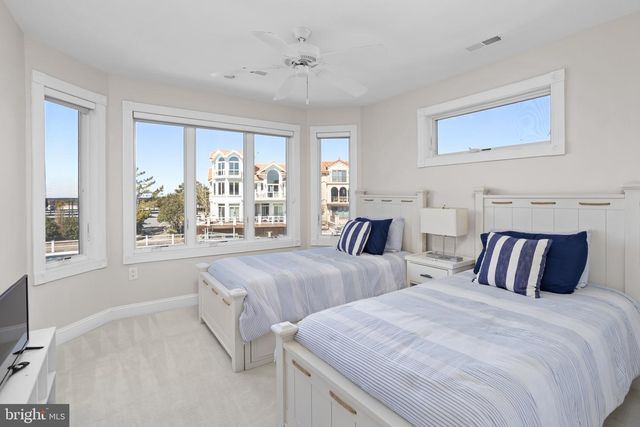 13 SUNSET BLVD, Longport, NJ 08403