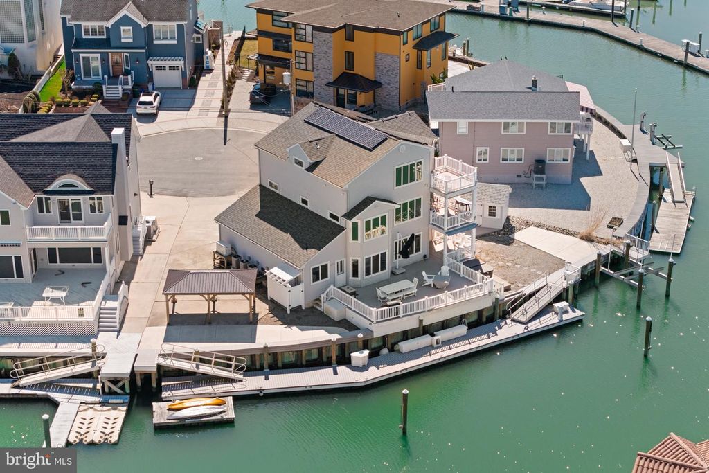 13 SUNSET BLVD, Longport, NJ 08403