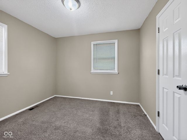 2916 S Roena Street, Indianapolis, IN 46241