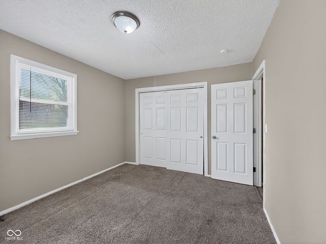 2916 S Roena Street, Indianapolis, IN 46241