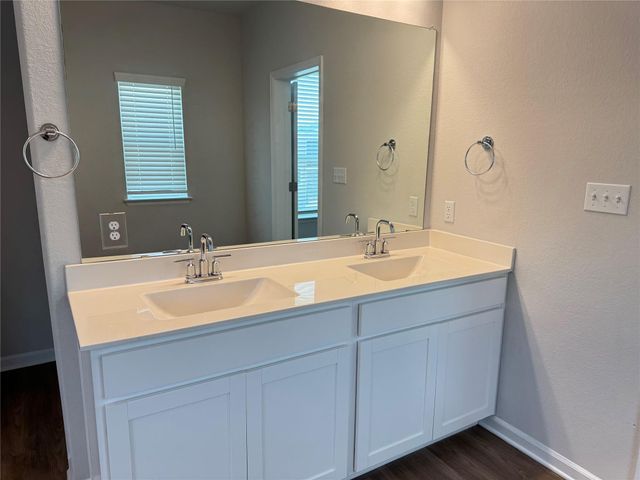 3000 Chisholm Trail RD 41, Round Rock, TX 78681
