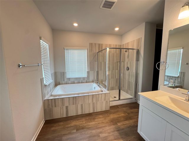 3000 Chisholm Trail RD 41, Round Rock, TX 78681