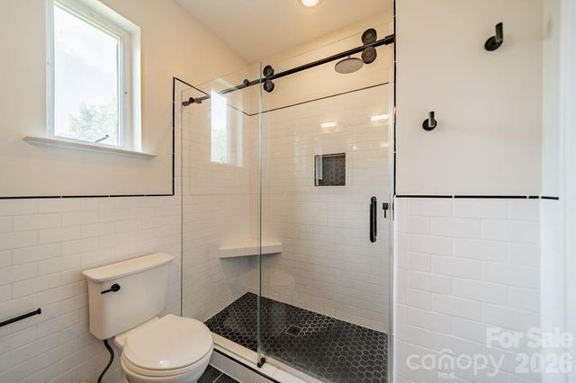 820 Garden District Drive, Charlotte, NC 28202