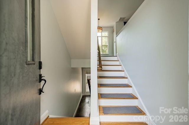 820 Garden District Drive, Charlotte, NC 28202