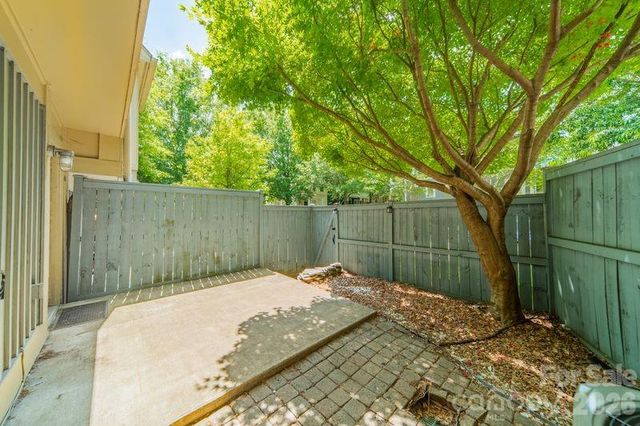 820 Garden District Drive, Charlotte, NC 28202