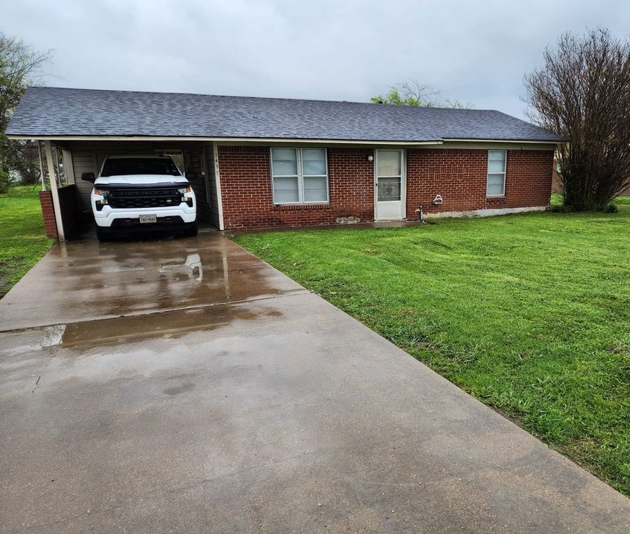 1457 E Mulberry Street, Kaufman, TX 75142