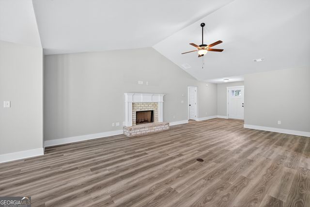 174 Airport Road 12, Canon, GA 30520