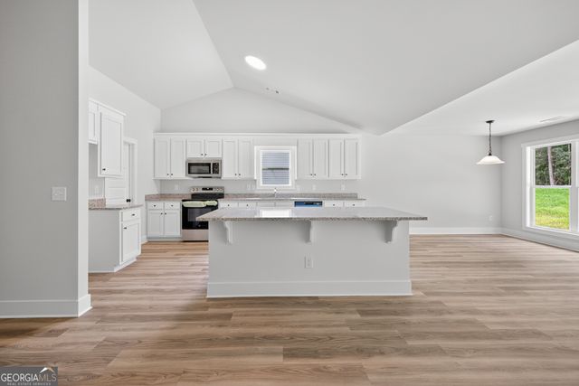 174 Airport Road 12, Canon, GA 30520