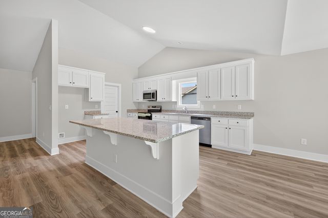 174 Airport Road 12, Canon, GA 30520