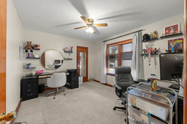 1207 Oregon Street, Joliet, IL 60435