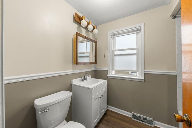 1207 Oregon Street, Joliet, IL 60435
