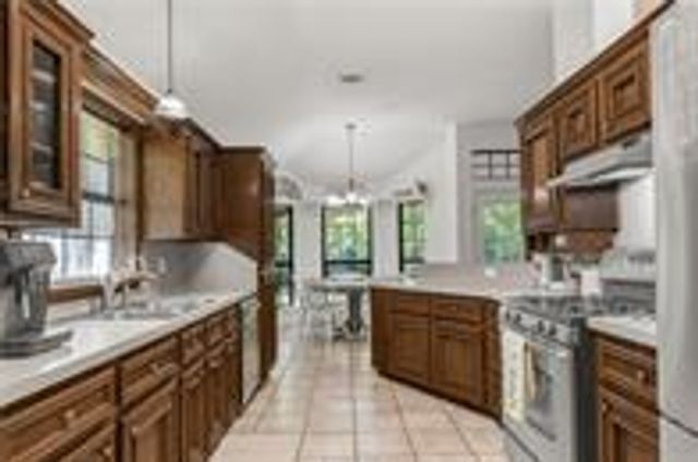 3919 Hawk Owl Cove, College Station, TX 77845