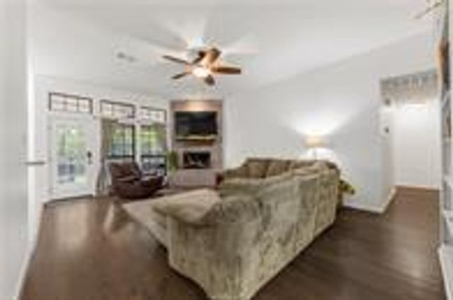 3919 Hawk Owl Cove, College Station, TX 77845