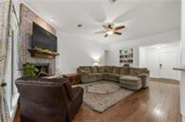 3919 Hawk Owl Cove, College Station, TX 77845