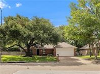 3919 Hawk Owl Cove, College Station, TX 77845