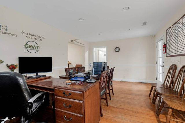 3200 Knight Drive, Nashville, TN 37207