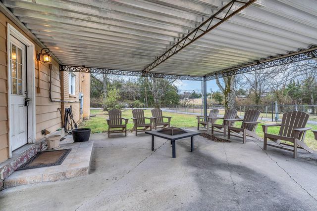 3200 Knight Drive, Nashville, TN 37207
