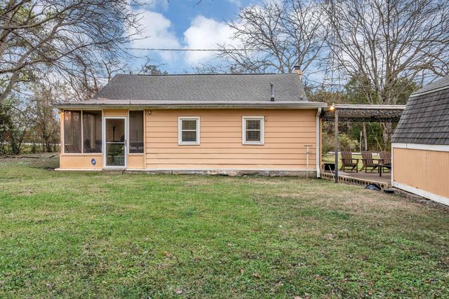3200 Knight Drive, Nashville, TN 37207