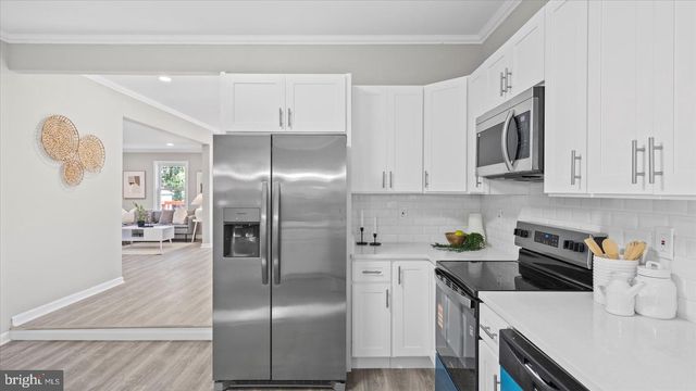 6041 CECIL AVE, Baltimore, MD 21207