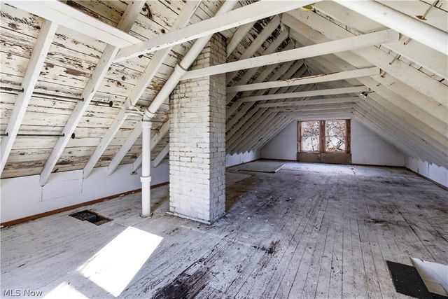 2609 Hood Avenue, Cleveland, OH 44109