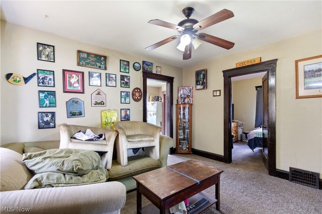 2609 Hood Avenue, Cleveland, OH 44109