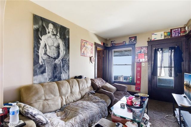 2609 Hood Avenue, Cleveland, OH 44109