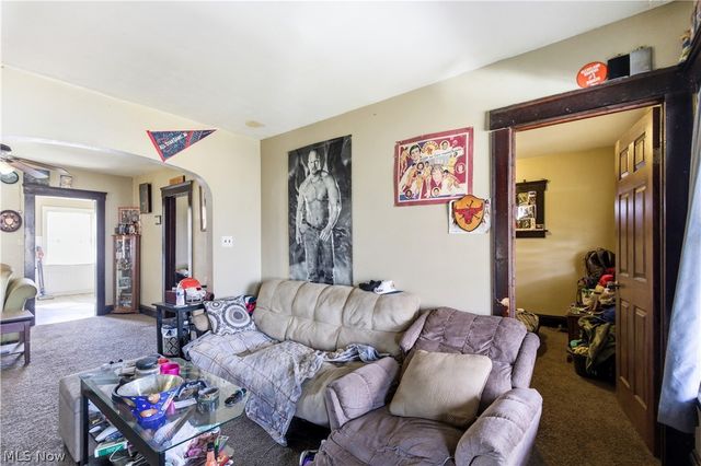 2609 Hood Avenue, Cleveland, OH 44109