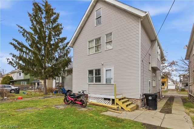 2609 Hood Avenue, Cleveland, OH 44109