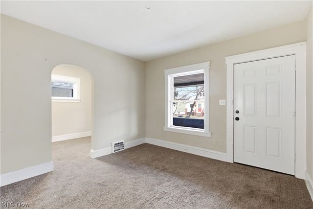 2609 Hood Avenue, Cleveland, OH 44109