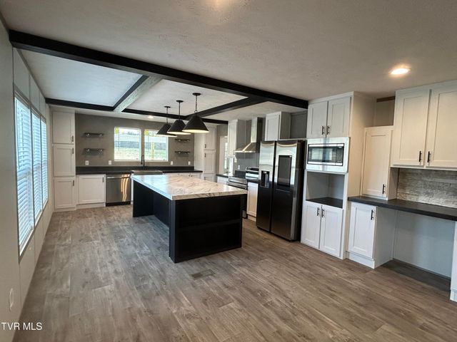 635 McDonald Road, Midway, TN 37809