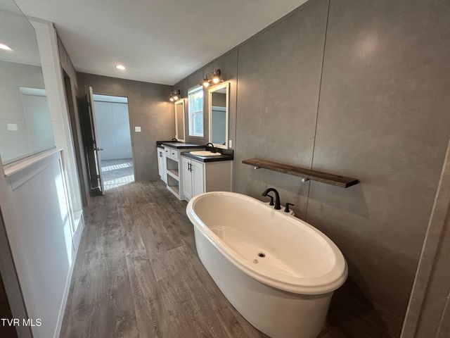 635 McDonald Road, Midway, TN 37809