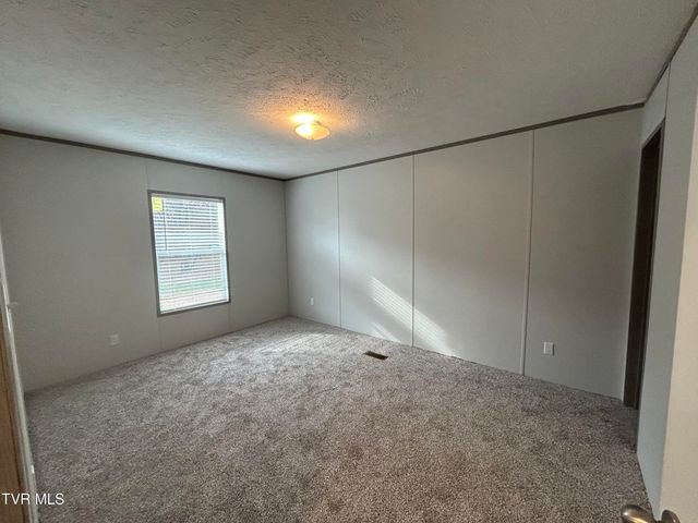 635 McDonald Road, Midway, TN 37809