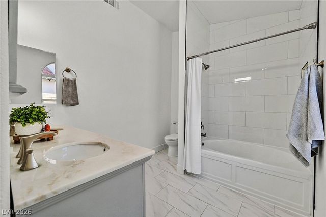 8708 Villa Pablo Lane, Las Vegas, NV 89147