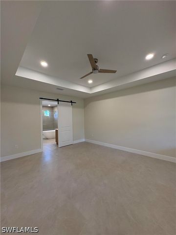 526 37th AVE NE, Naples, FL 34120