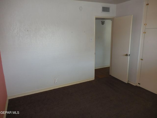 701 W YANDELL Drive 5, El Paso, TX 79902